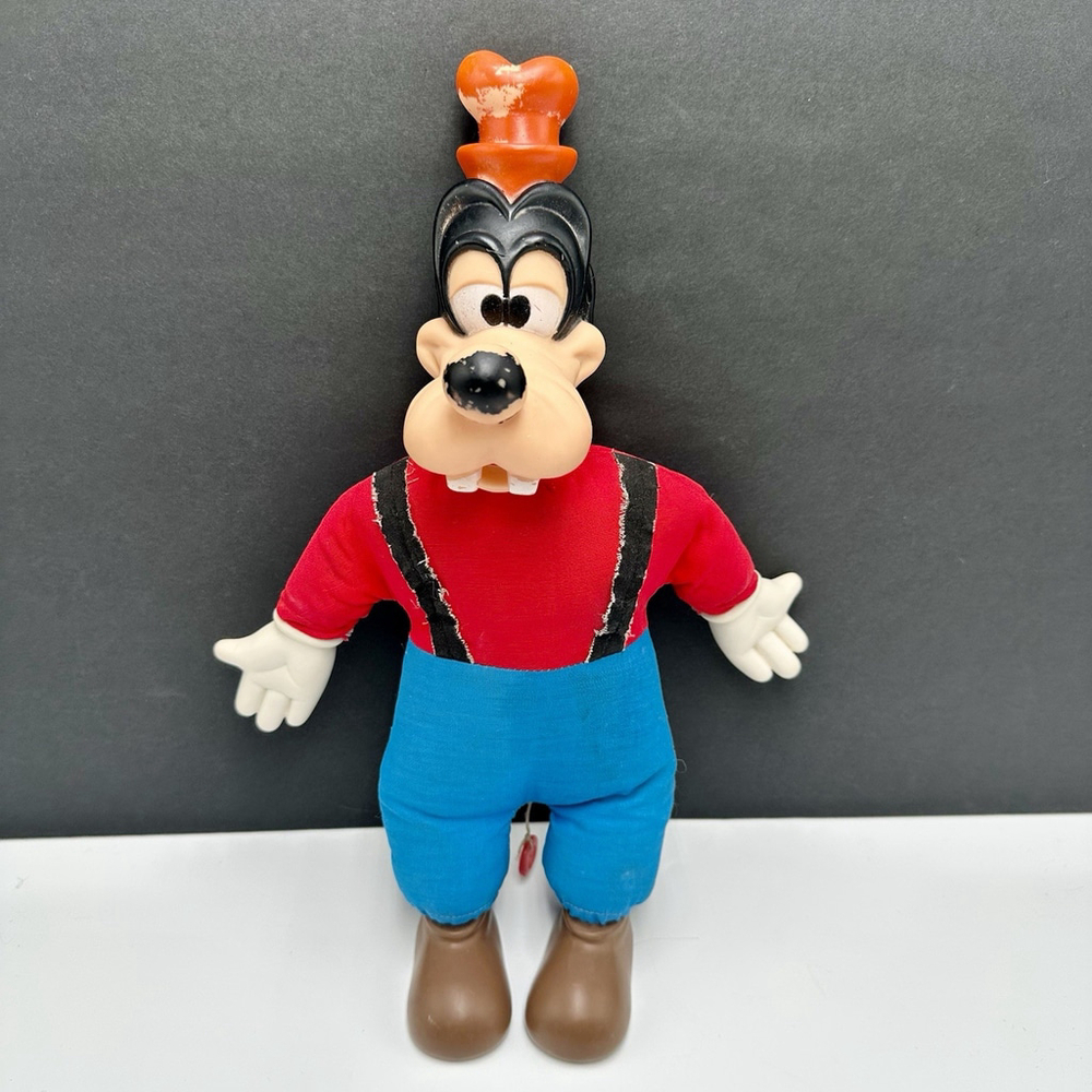 VTG 1972 Disney Horsman Goofy Doll Rubber Face Pull String Works Warbled Read